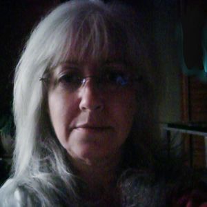 Meet your Posher, Becky